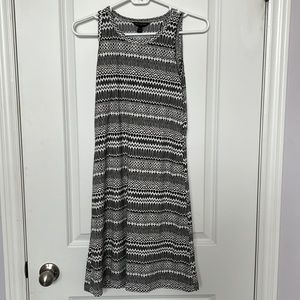 BANANA REPUBLIC black & white printed dress